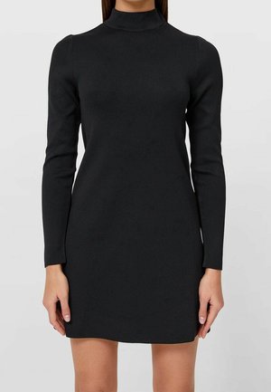Robe pull - black
