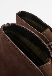 Next DESERT  - Botines con cordones - brown
