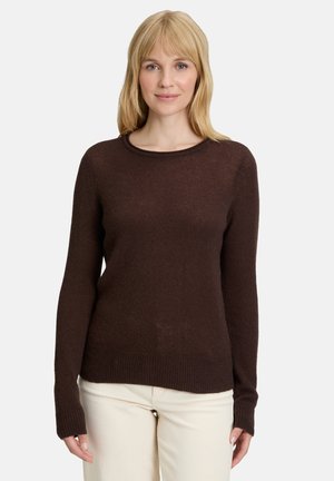 Maglione marrone a maglia con maniche lunghe, scollatura rotonda, polsini e orlo a coste, caratterizzato da una texture liscia e un design aderente.