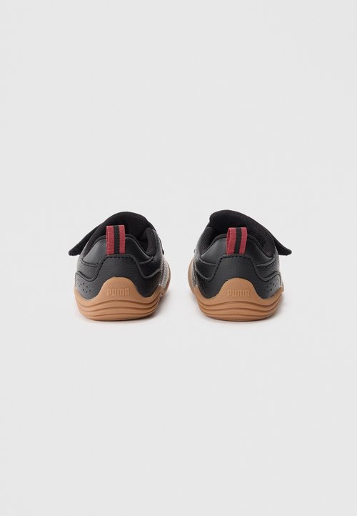 PUMA KITTEN UNISEX - Road running shoes - black/regal red — photo 3