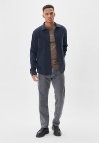 Matinique Chaqueta fina - dark navy
