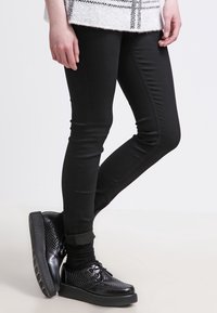 MAC Jeans Vaqueros pitillo - black denim