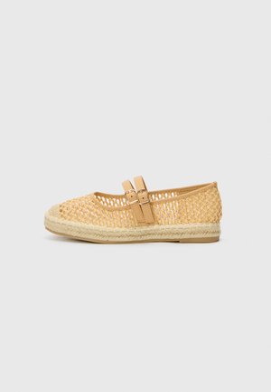 Woven beige espadrille with a rounded toe, two brown straps with buckles, and a natural jute sole, featuring an open mesh design.