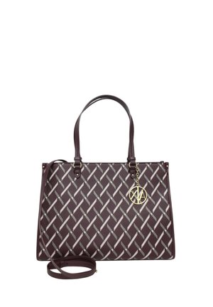 Borsa a tracolla viola con un motivo intrecciato in argento. Presenta doppi manici e una tracolla regolabile. Include un charm con logo dorato.