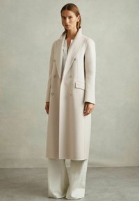 Reiss MAEVE DOUBLE BREASTED BLINDSEAM - Gabardina - neutral