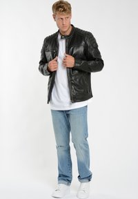 JCC Nahkatakki - vintage black