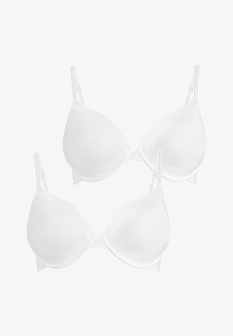 Deux soutiens-gorge blancs rembourrés avec des bretelles ajustables, une texture lisse et un design simple, dotés de bonnets sans coutures et d'une forme classique.