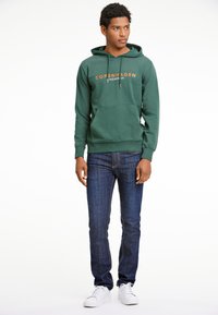 Lindbergh COPENHAGEN - Jersey con capucha - tanne