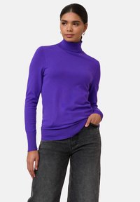 Taifun LANGARM RUND BASIC MIT ROLLKRAGEN - Strickpullover - bright violet