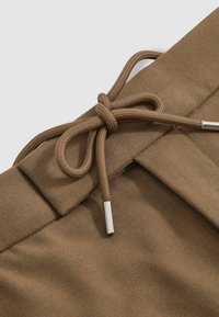 Reiss FOUND INTERNAL DRAWSTRING - Hlače - camel