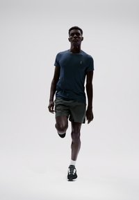 Thumbnail Image 2