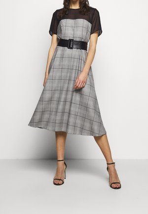 Hverdagskjole - black