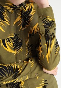 Samsøe Samsøe Blusa - green