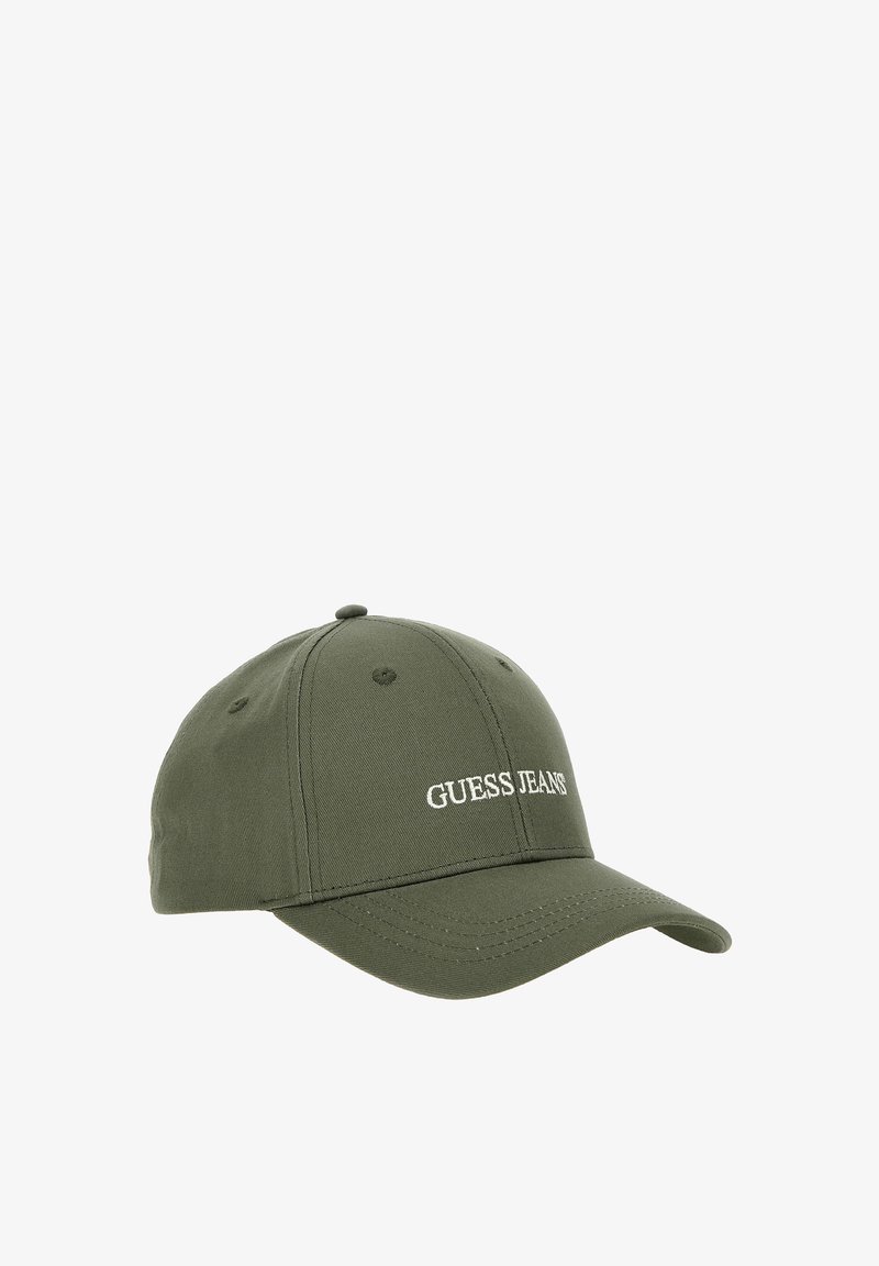 Olijfgroene baseballpet met gebogen vizier en 'GUESS JEANS' in het wit geborduurd op het voorpaneel.