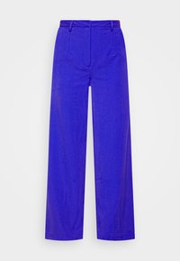 Pantalons larges bleu vif en tissu lisse. Présente un pli devant, des passants de ceinture et des poches latérales pour plus de fonctionnalité.