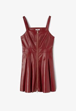 Červené šaty bez rukávů z imitace kůže se čtvercovým výstřihem, předním zipem, přiléhavým pasem a sklady sukně.