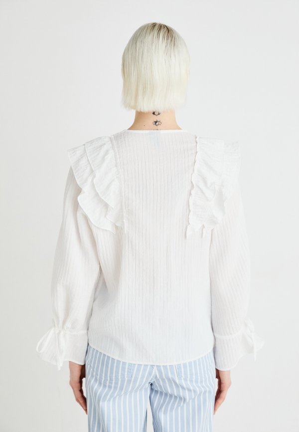 VMKAUSA FRILL - Blouse2
