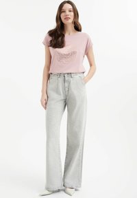 Greenpoint - T-shirt z nadrukiem