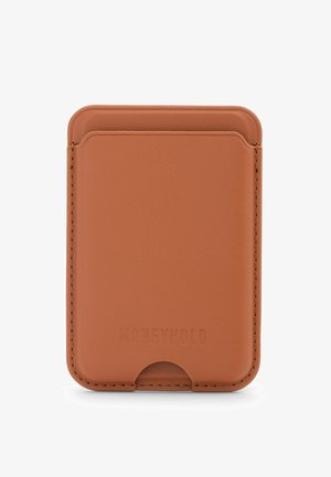 Portafoglio porta carte in pelle marrone chiaro con bordi cuciti, tasca frontale e la scritta "MONEYHOLD" in rilievo al centro della parte frontale.