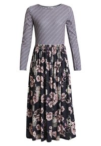 Langarm jurk met een aansluitende top met geometrisch patroon en een geplisseerde rok met grote roze en witte bloemafdruk op een donkere achtergrond.