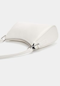 PULL&BEAR WITH RINGS - Borsa a mano - beige