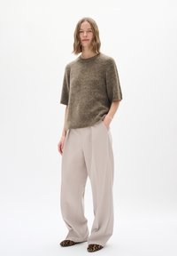 InWear HARRIET - Pamata T-krekls - sandy grey melange