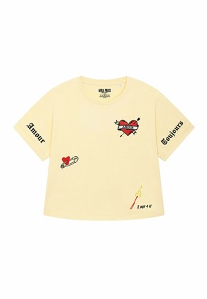 AMOUR TOUJOURS OVERSIZED ROLL UP  - Print T-shirt - butter