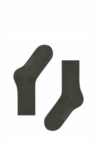 Dunkelolivgrüne Baumwollsocken mit glatter Textur, ausgestattet mit gerippten Bündchen und bedruckten Markennamen auf den Sohlen.