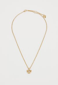 Gouden halsketting met een gedraaid kettinkje en een hartvormige hanger met een kleine kristal in het midden. Verstelbare sluiting aan de achterkant.