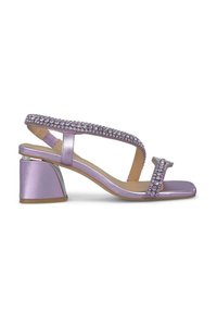 Paarse metalen heeled sandaal met rhinestone versieringen, een vierkante neus, open ontwerp en een blokhak met een textuurafwerking.