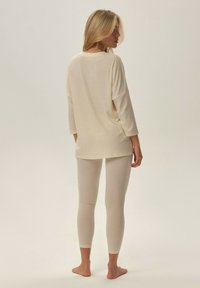 Henderson - Zestaw bielizny nocnej