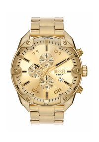 Montre chronographe en métal doré avec un grand cadran, trois sous-cadrans, affichage de la date et un bracelet à maillons brossés. Présente des index horaires audacieux.