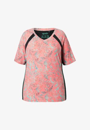 Rosa Korallenfarbener Sportshirt mit kurzen Ärmeln, hellblauem und weißem abstraktem Blumenmuster sowie schwarzen Akzenten an Schultern und Seiten.