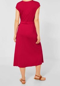 Street One Abito in maglia - metallic red