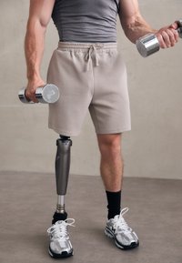ICANIWILL - REVIVE HEAVY SHORTS MEN - Sports shorts - light greige Thumbnail Image 1