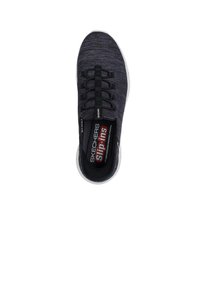 Zapatilla negra de punto sin cordones con cordones elásticos, suela blanca y plantilla acolchada etiquetada como "SKECHERS Air-Cooled Memory Foam."