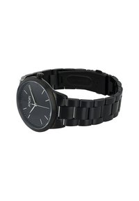 Zwarte roestvrijstalen horloge met een ronde wijzerplaat, minimalistisch design, zilveren uurmarkers en een bijpassende schakelarmband. Waterbestendige eigenschappen inbegrepen.