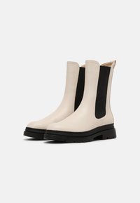 Tamaris Bottes - ivory/black