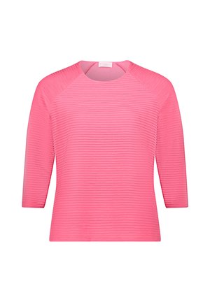 Lyserød tekstureret top med trekvartlange ærmer, ribbet mønster og rund halsudskæring. Glat stof med en diskret glans.