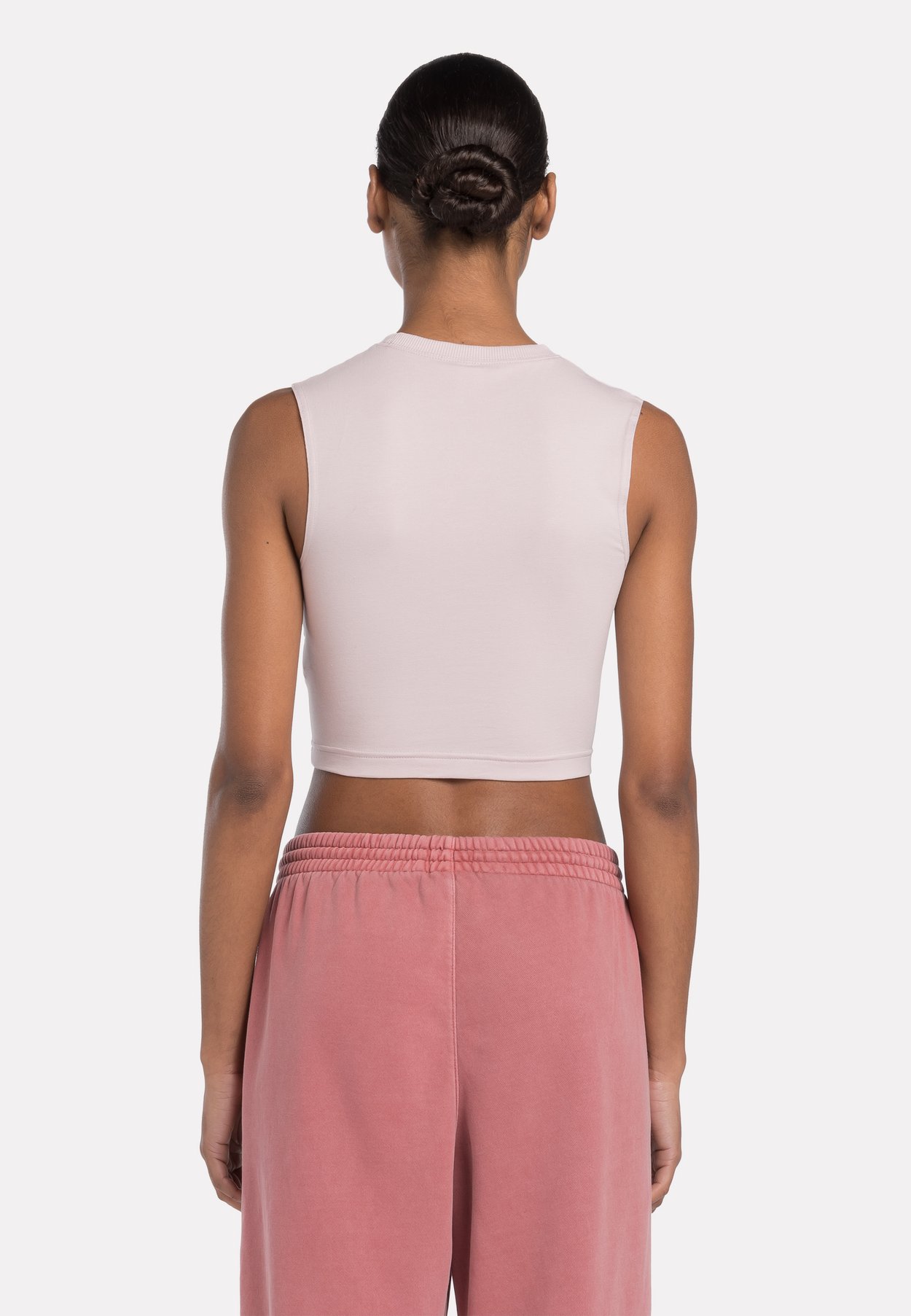 CLASSIC ARCHIVE ESSENTIALS VINTAGE TANK TOP