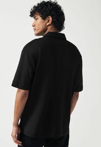 Next REGULAR FIT - Chemise - black