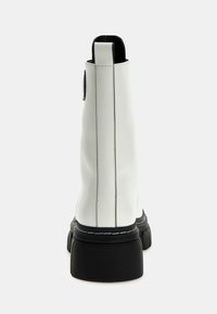 Guess ANNIA - Bottines à plateau - weiß