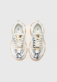Steve Madden POSSESSION - Baskets basses - silver/white/gold