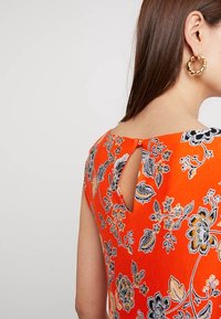 Wallis Vestido informal - orange