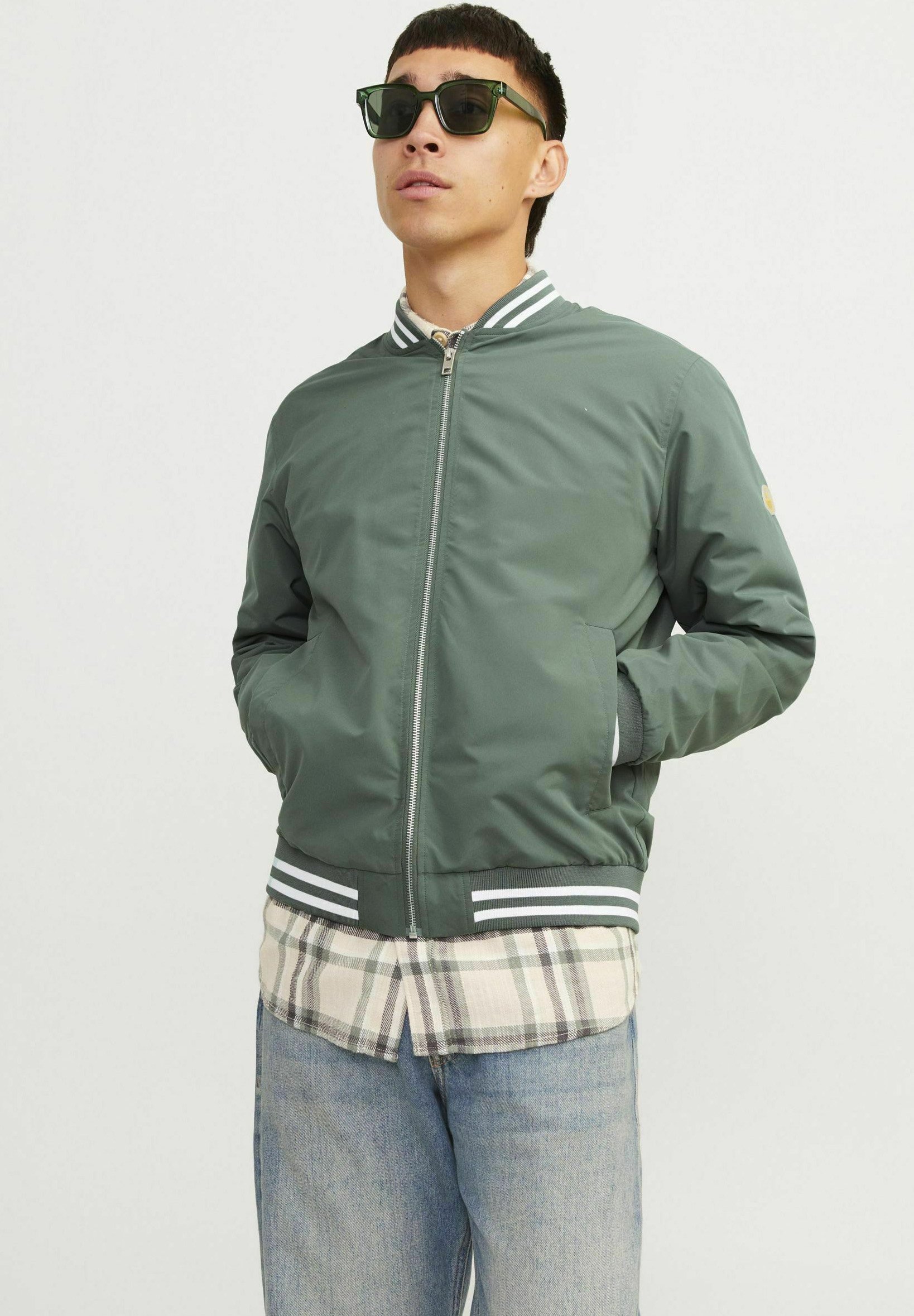 Picture Organic Clothing Jomoh Jkt Laurel Wreath Black Ski jackets
