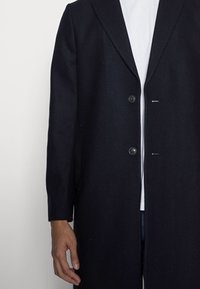 Isaac Dewhirst PEAK - Casaco clássico - dark blue