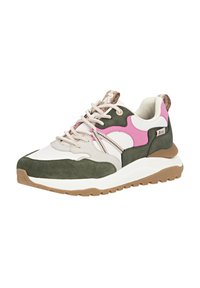 Grüne und weiße Sneaker mit pinken Akzenten, aus Wildleder und Mesh-Materialien, mit gepolstertem Kragen, dicker weißer Sohle und strukturierten Schnürsenkeln.