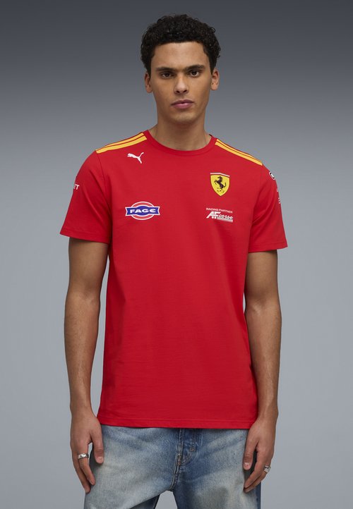 PUMA FERRARI HYPERCAR REPLICA T-SHIRT UNISEX - Print T-shirt - red — photo 2