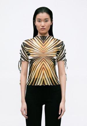 T-shirts print - giallo