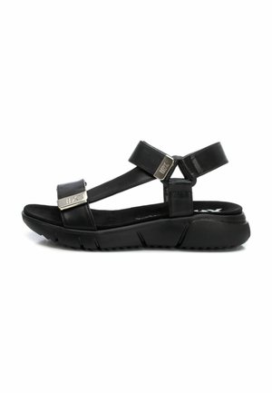 Sandalias con plataforma - black